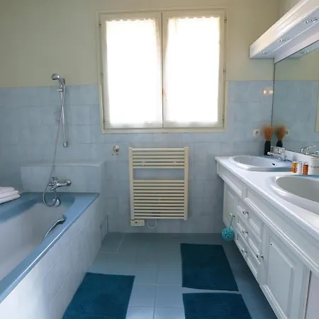 Pantaiahomes - Clos De Susville - Vue Panoramique - Piscine - Jacuzzi Tavernes Esterno foto